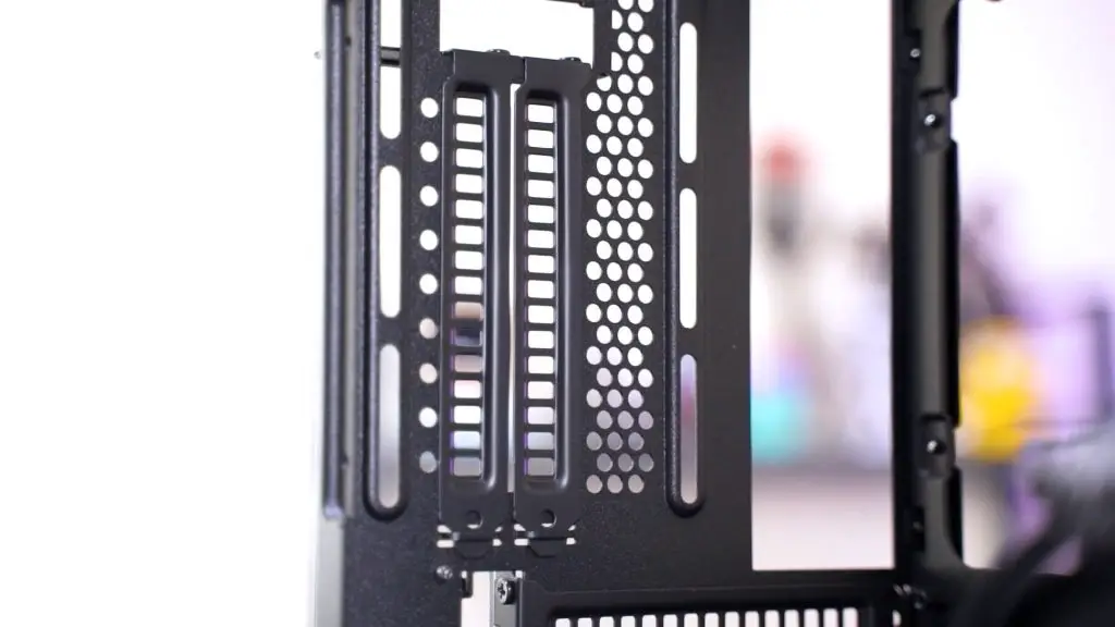 Cooler Master NR200P Build 8